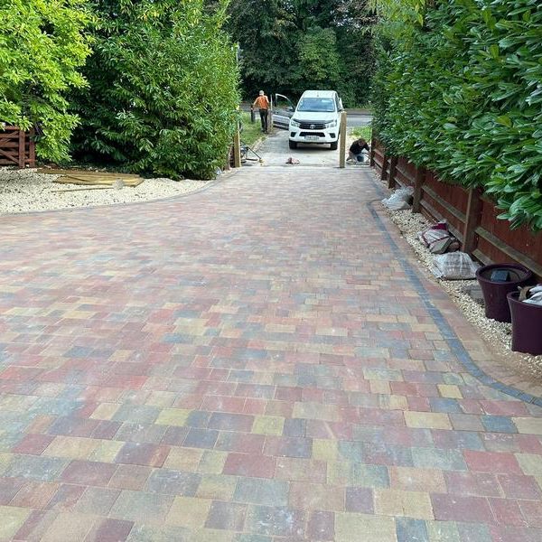 block paved driveway plus sandstone back patio 09